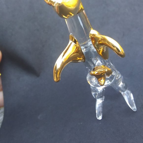 Glass kangaroo with a baby joey in the pouch clear glass with gold accents - Picture 10 of 15